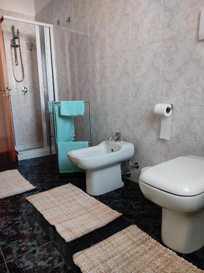 A Casa Di Nonno Pino Apartment Bari Luaran gambar